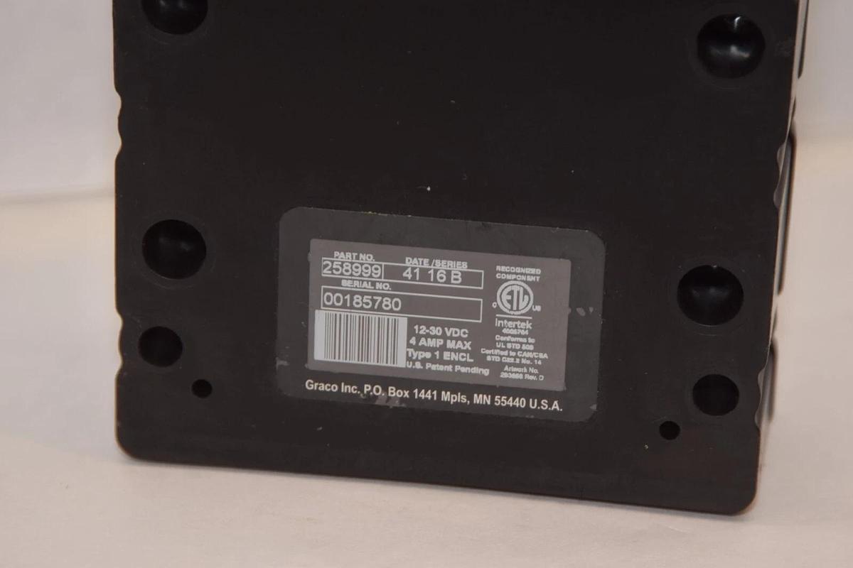 Used GRACO 258999 12-30VDC 4A FCM Fluid Control Module Cube