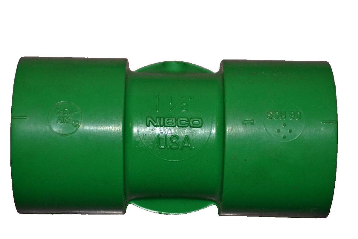 Nibco CHEM-AIRE 1-1/2" T fitting  SCH-80 PVC GREEN T-FITTING FITTINGS 1.5" 11/2"
