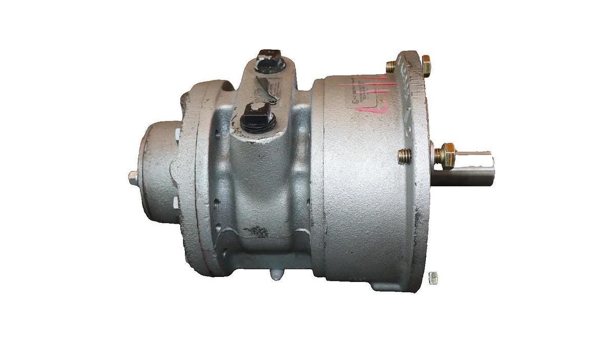 Used GAST Air Motor 8AM-NRV-32A  8AMNRV32A 5hp USA