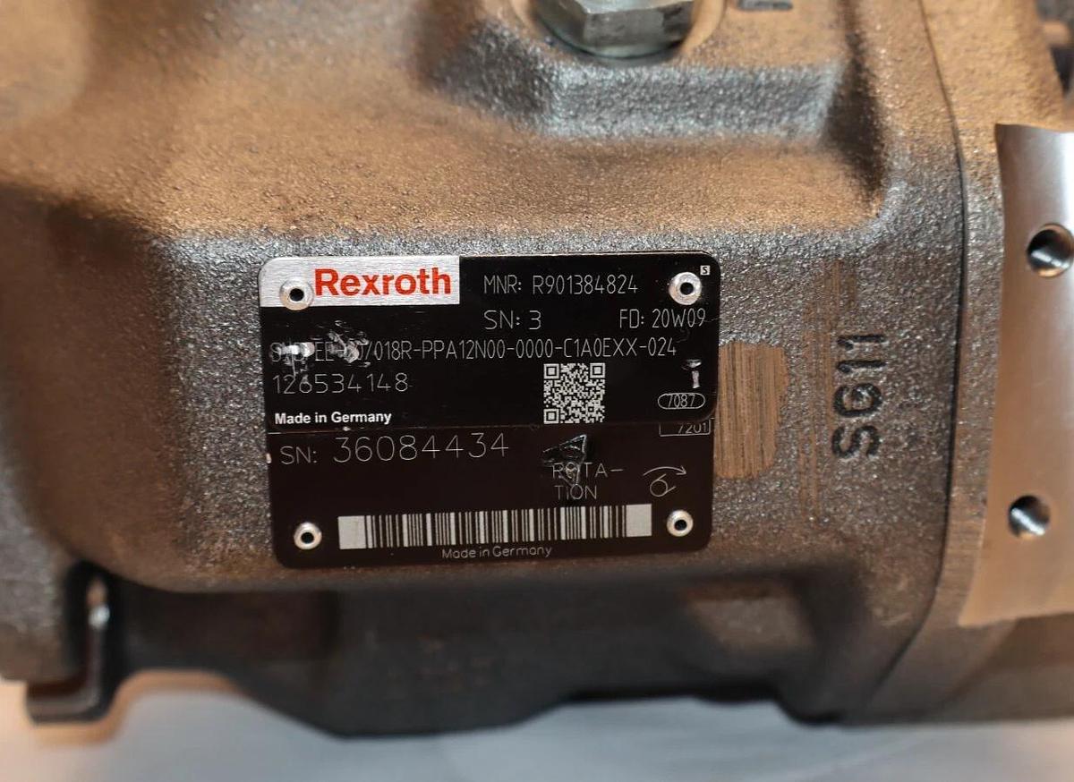 Rexroth Displacement Pump R901384824 SYDFEE-20/018R-PPA12N00-0000C1A0EXX024 RBLT