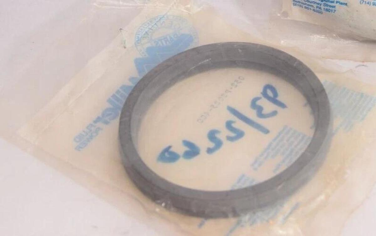 (NEW - Lot of 2) MILLER 052-PS025-400 052PS025400 Piston Seal