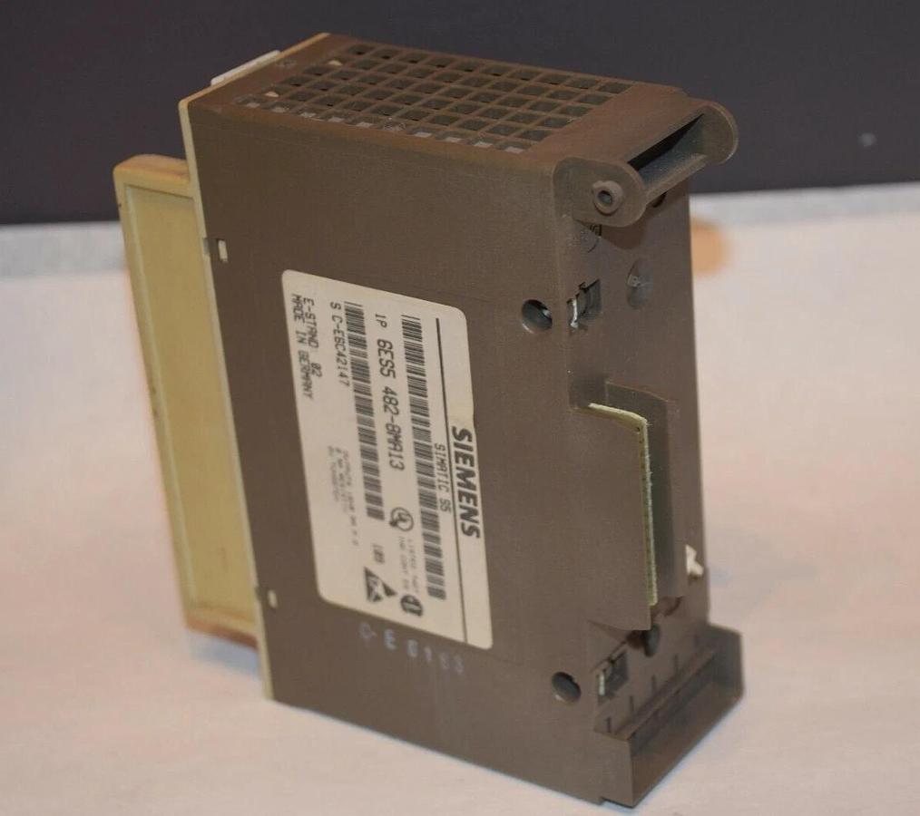 Used SIEMENS 6ES5 482-8MA13 6ES54828MA13 SIMEATIC S5 I/O MODULE