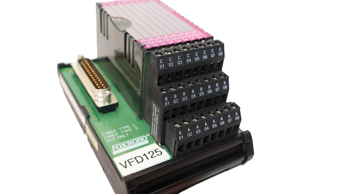 Used FOXBORO INVENSYS FBM237 P0916CC 0C RY1439 0-20mA Red. Ready 8 8pt Output Module