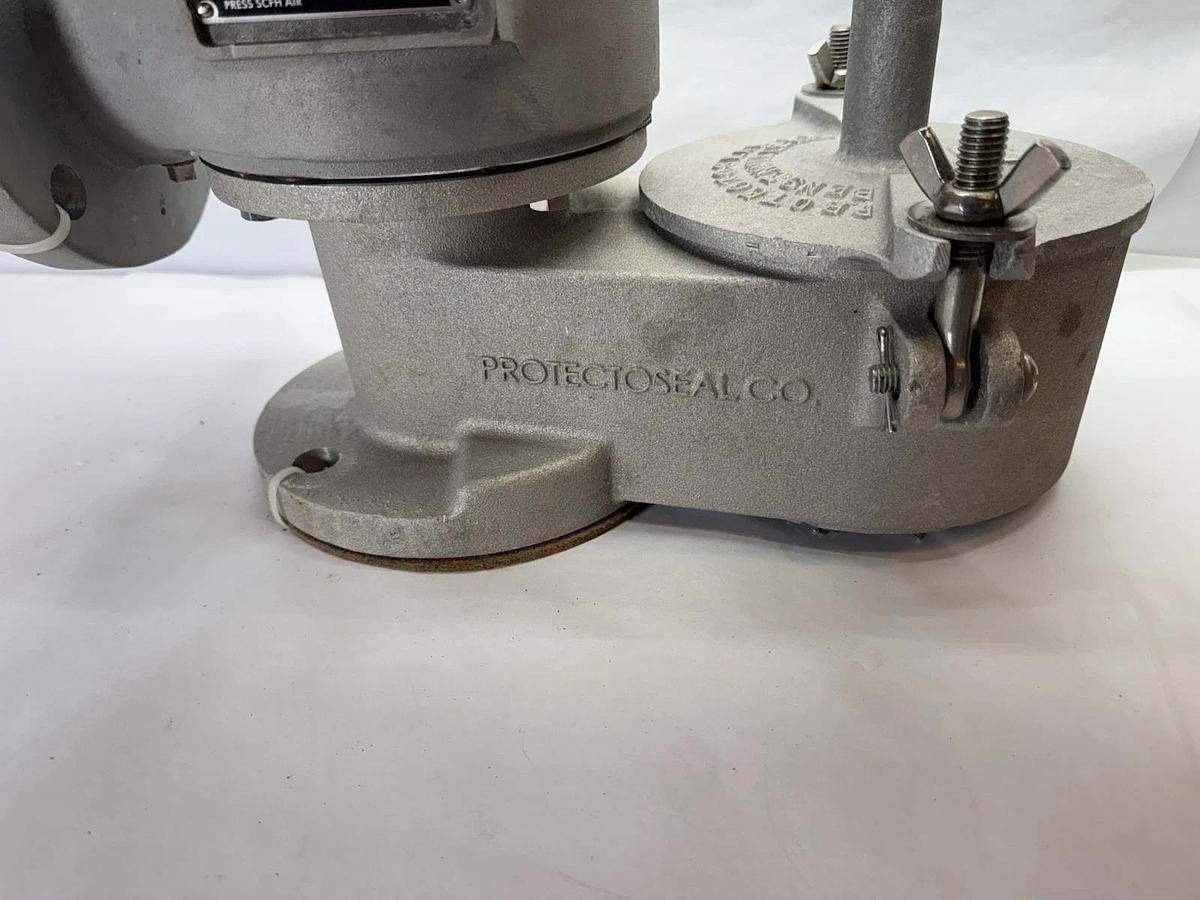 PROTECTOSEAL 13543D3/S/L PIPEAWAY CONSERVATION VENT 3" x 3" 13543D3 S L (New)