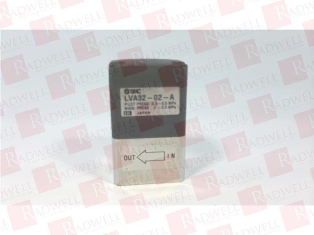 Used SMC  VALVE LVA30-02-A LVA30 02 A LVA3002A