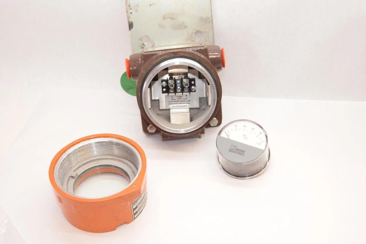 (NEW) MOORE AFX/4-20MA/0-100percent/NP , 9516 0-100% Gauge