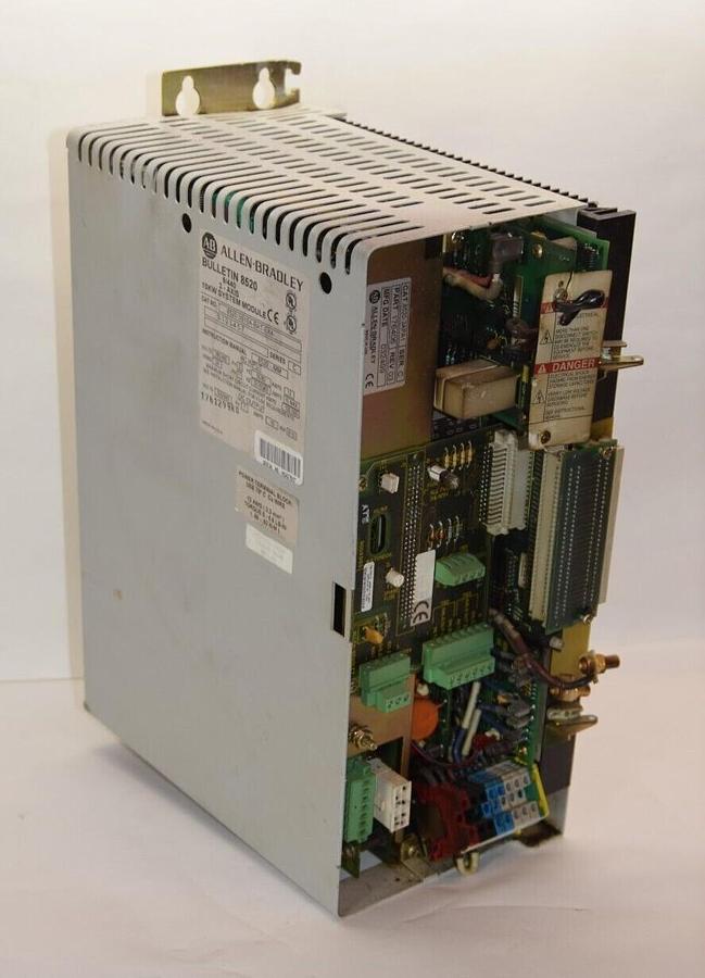 Used ALLEN BRADLEY 8520-3S10A-BAT-EX4-S-1-2-3-4-5-7 Ser C 380/460V 13A Servo Amplifer