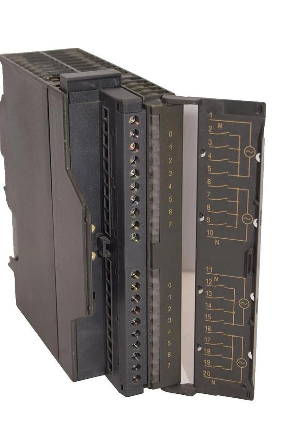 Used Siemens SM321 Simatic S7 Digital Input Module 6ES7 321-1FH00-0AA0