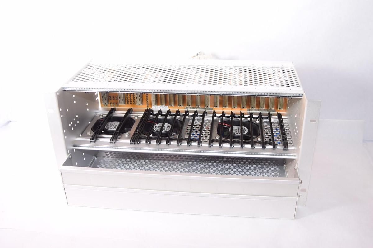 HIMA Central Rack System H51Q-HS TYPE B5233-1 19IN 997105233