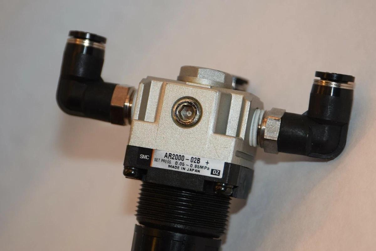 Used SMC AR2000-02B 0.05-0.85MPa Regulator