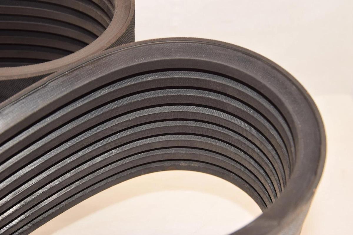 (NEW) D&D POWERDRIVE B85/08 ORB-19-13153B85/08 08 Rib 88" L 0.62" W V-Belt