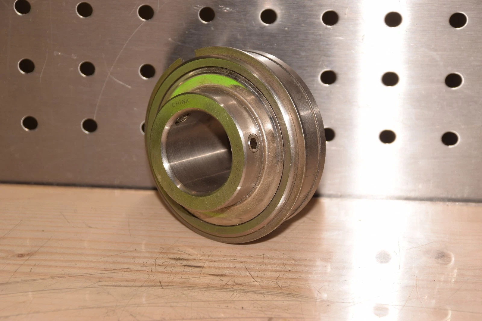 BL Bearing SSER207-20 1-1/4" Insert Bearing w/ snap ring SER207 20 ER 1.25