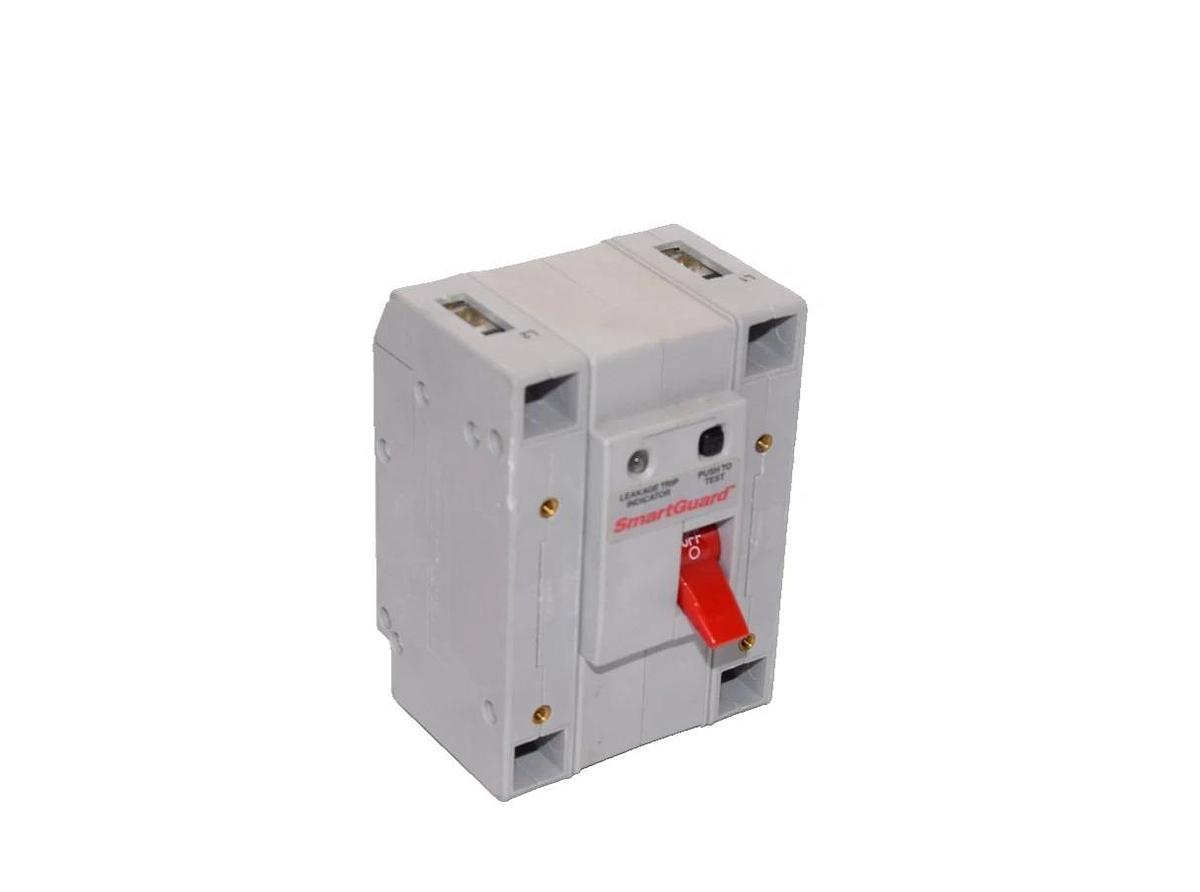 Used Carlingswitch 20A SmartGuard Circuit Breaker 20 Amp PDB-B-24-620-E-1A3-1-C