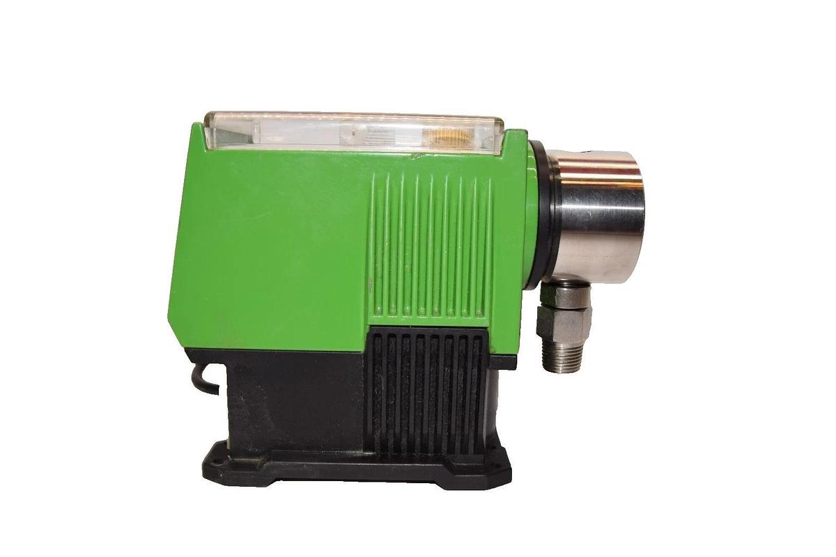 Used Alldos Eichler Gmbh 205-0.8 D02/A08/V01/P02 0.254gph Metering Pump