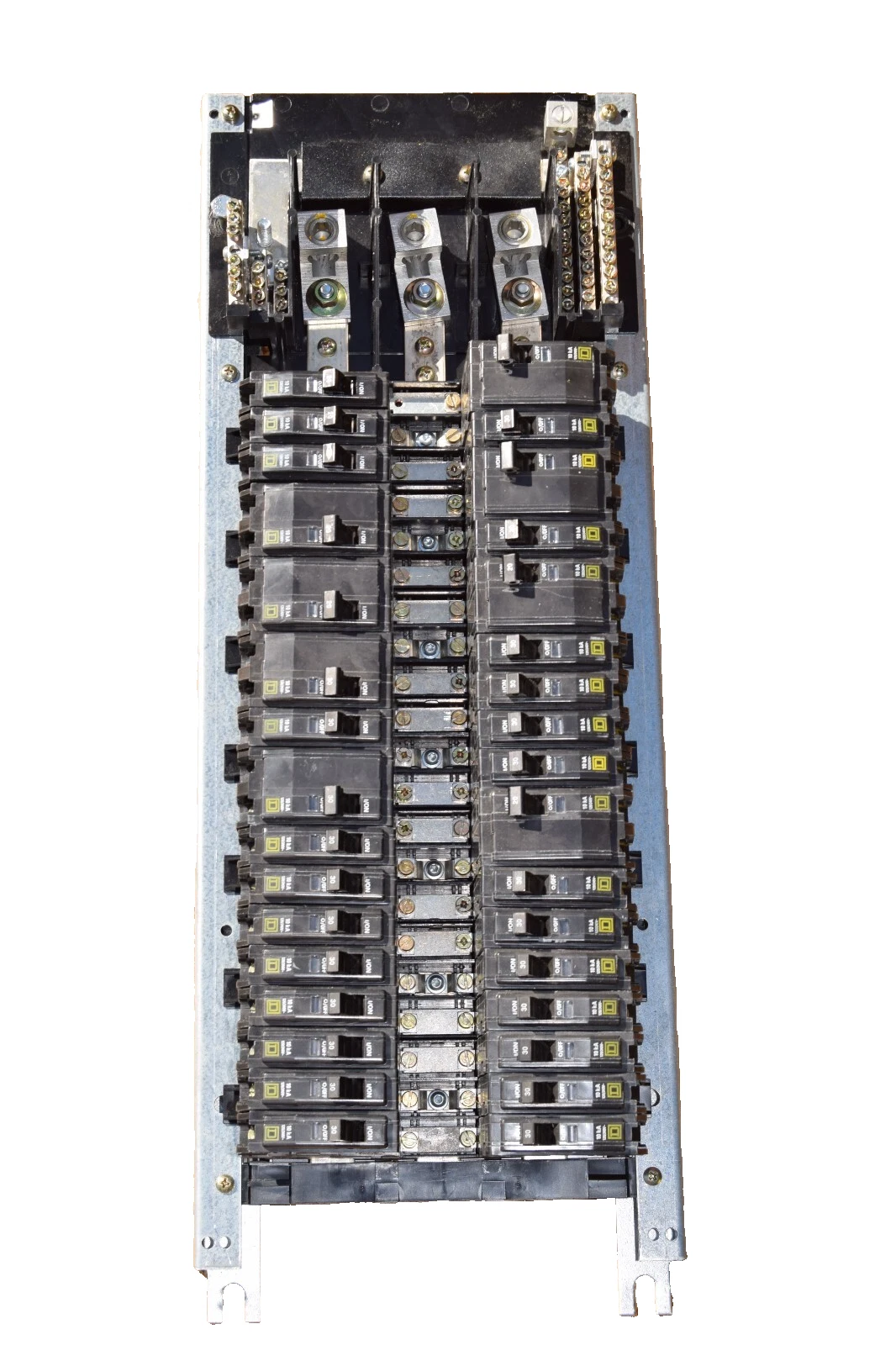 Used Square D 42 Circ 225A Main Lug Panelboard Interior NQOM442L225GSA 3ph 20a 30a