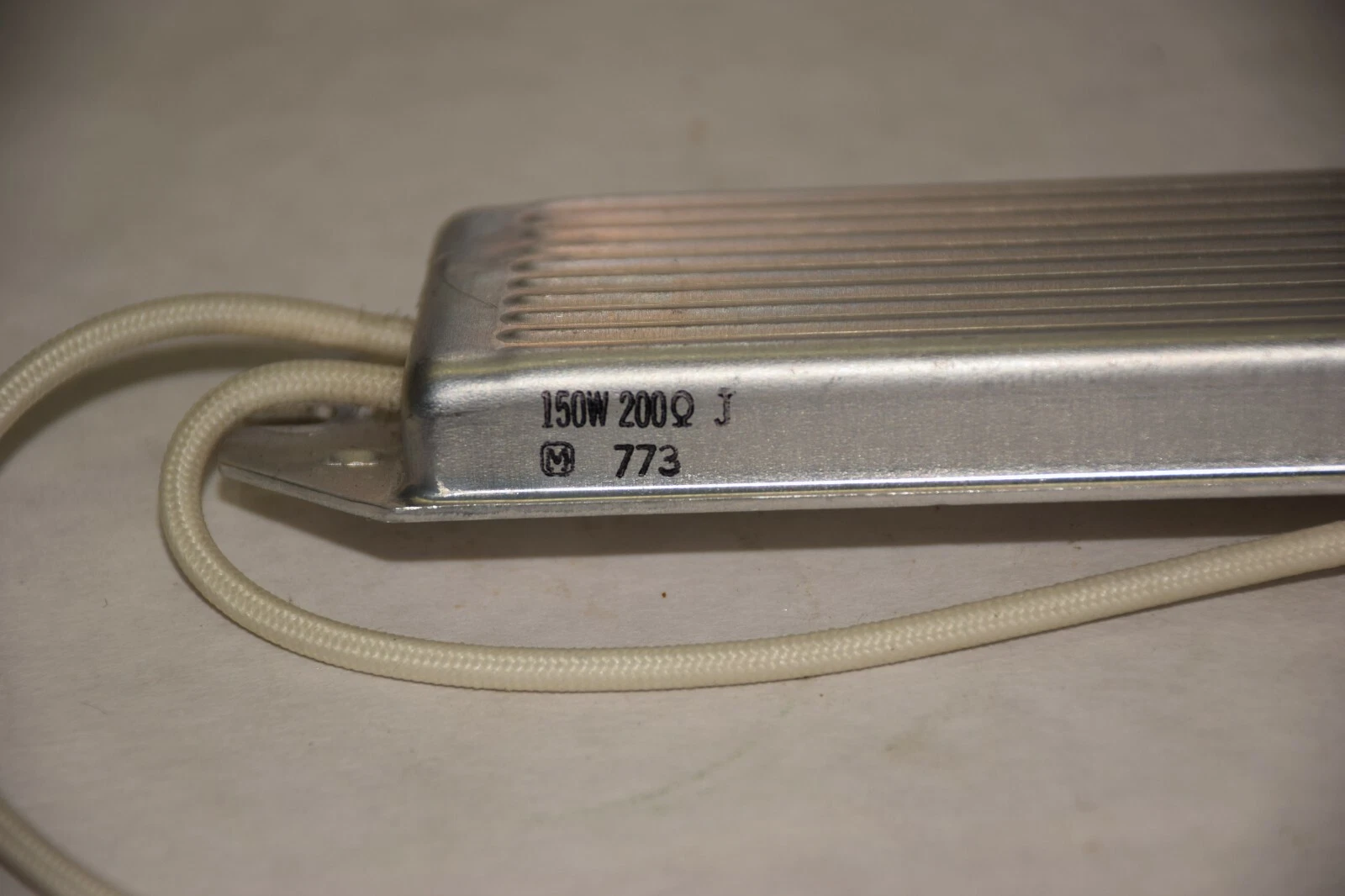 Used MOELLER 773 150W 200Ω Heating Plate Element