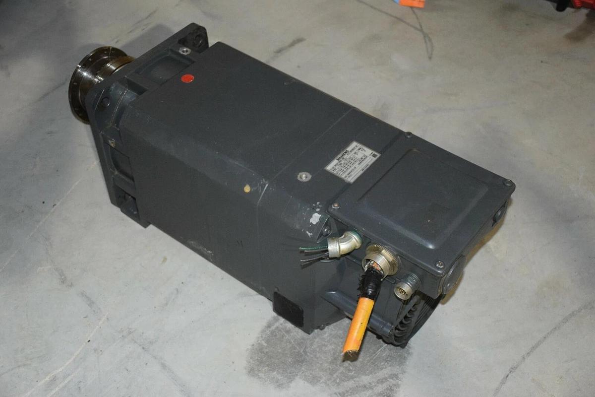 Used Siemens 1150 RPM Induction Motor 1PH7137-2MD03-0DD5 162.3NM 1PH71372MD030DD5