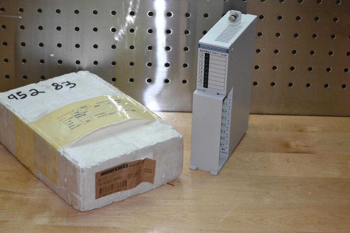 Rexroth Indramat RMO04 RM O-04 Module New