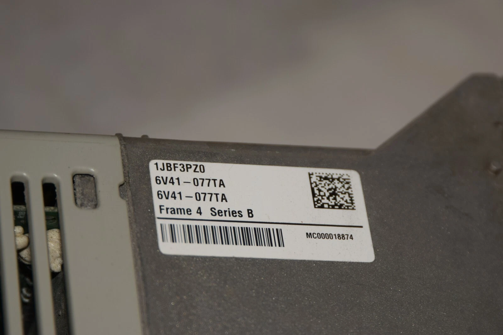 Used RELIANCE ELECTRIC GV6000 6V41-077TA AC Drive Ser. B 60HP 6V41 077TA 460V