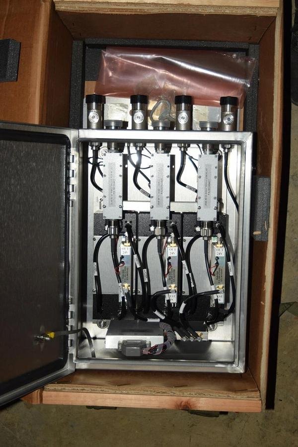 (NEW) DEKOLINK MW-TTA-SMR-3DDV MWTTASMR3DDV Tower Top Amplifier System