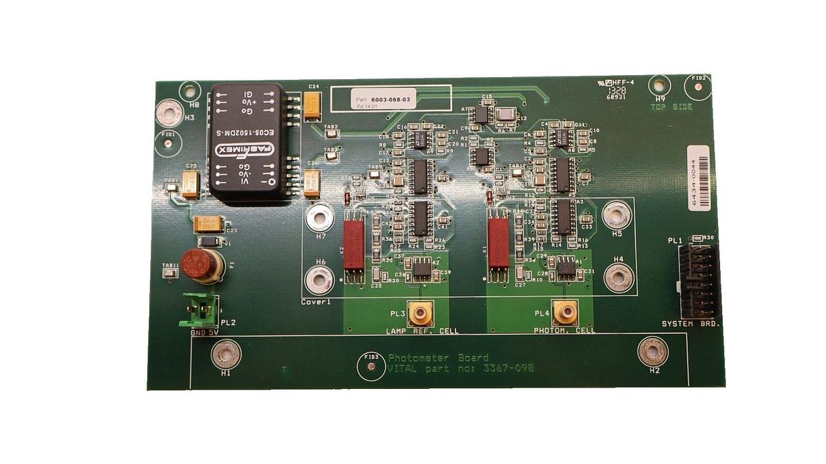 SIEMENS / VITAL SCIENTIFIC 6003-068-03 , 3367-098 Photometer Board / Card