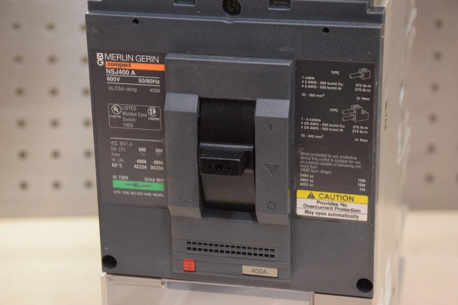 MERLIN GERIN Compact NJHN36000S40ABSO 400A Breaker 400 AMP 3 Pole NSJ400 A (New)