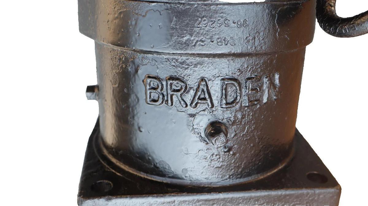 Used Braden Capstan Motor & Gearbox for Winch CD24B-C44 96.56267 (New)