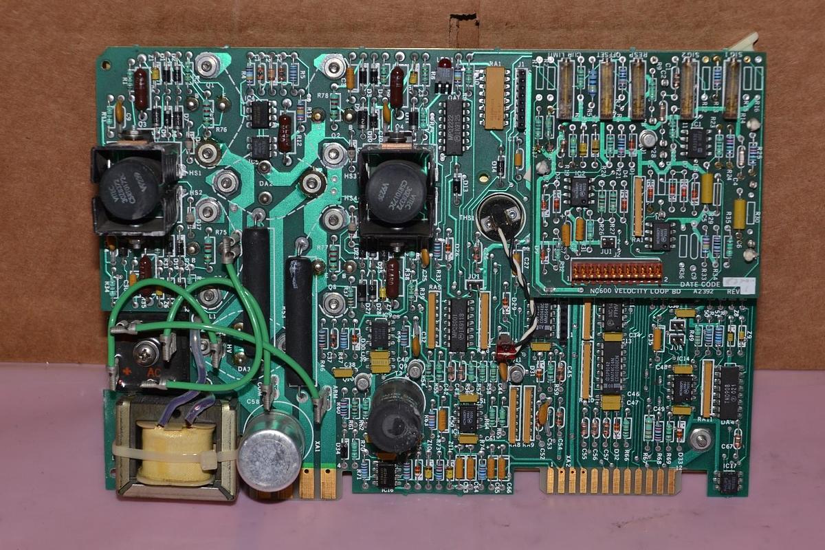 Used CLEVELAND MOTION CONTROL A2391 AS29441193197085 REV F-2 SERVO DRIVE