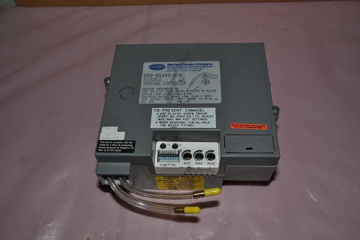Used BARBER COLMAN CVV-81103-0-5 CVV8110305 MICROFLO TERMINAL CONTROLLER