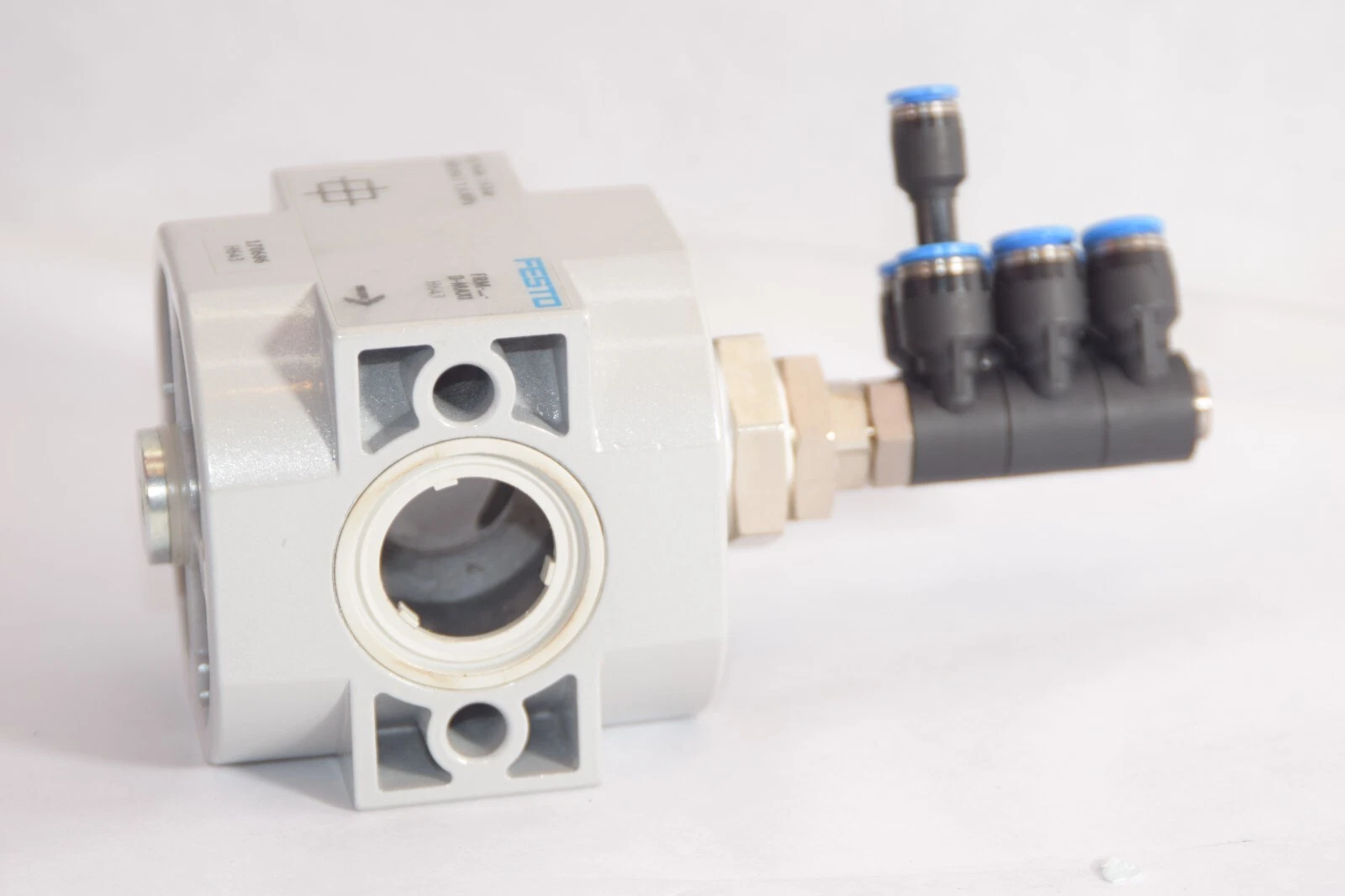 Used FESTO FRM-...-D-MAXI 16Bar 240psi Branching Module