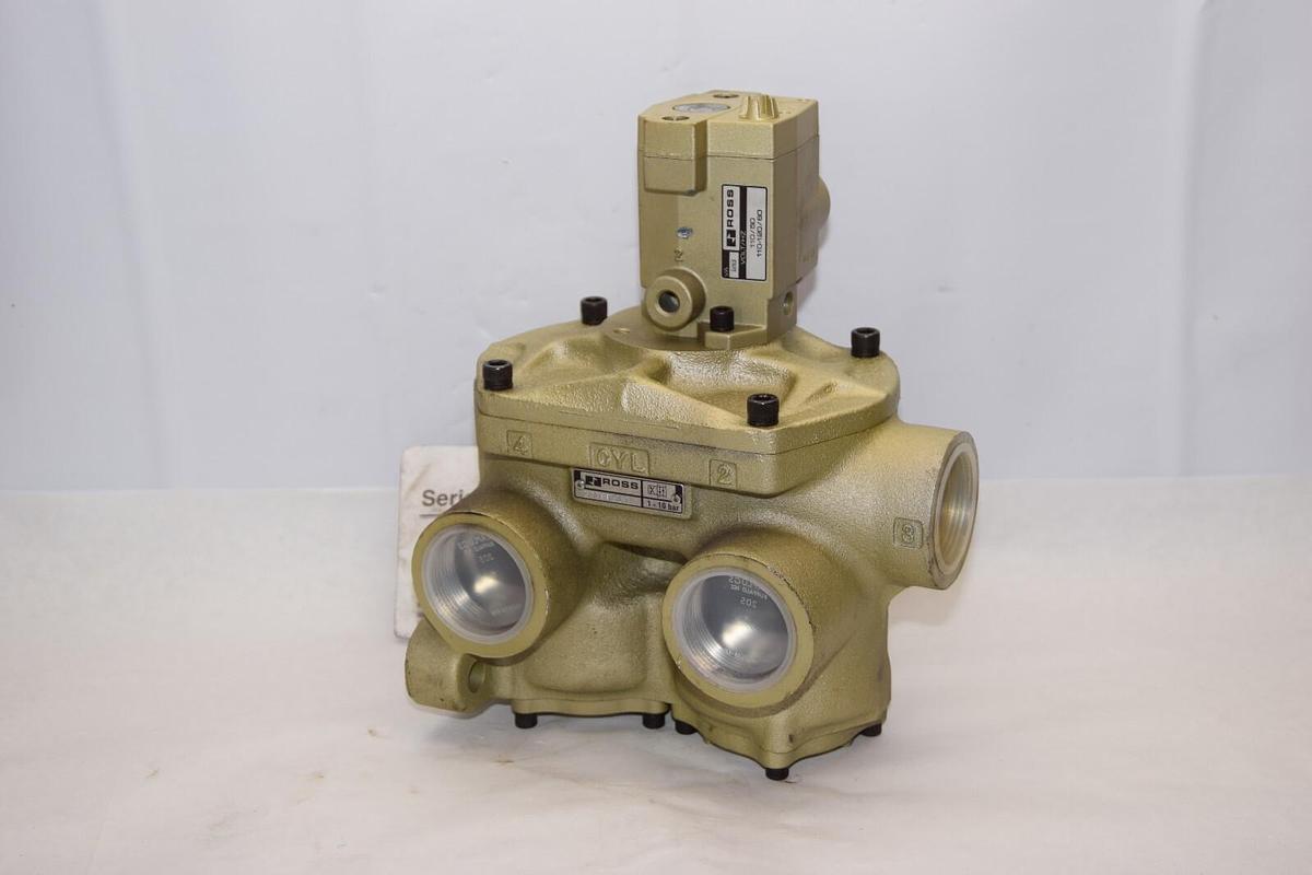 (NEW) ROSS 2776B8011 Ser. 27 1-10Bar 110V 4Way 2 POS Directional Control Valve
