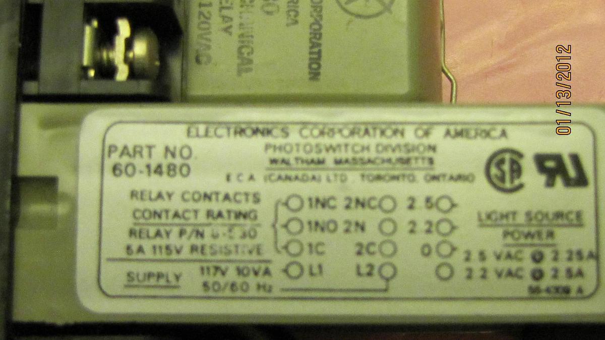 Used Allen Bradley Photoswitch Division  60-1480 601480 60 1480