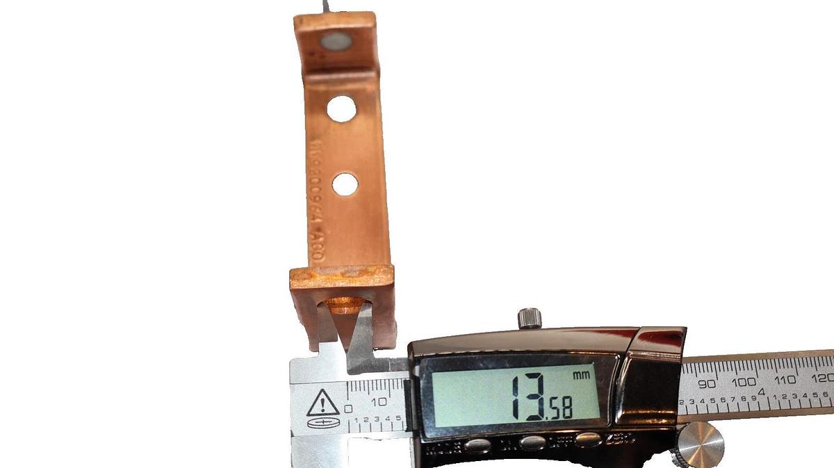 Used 4" x 1" x 1/4" x 2-1/2" x 1" Copper Buss Bar (Lot of 3)