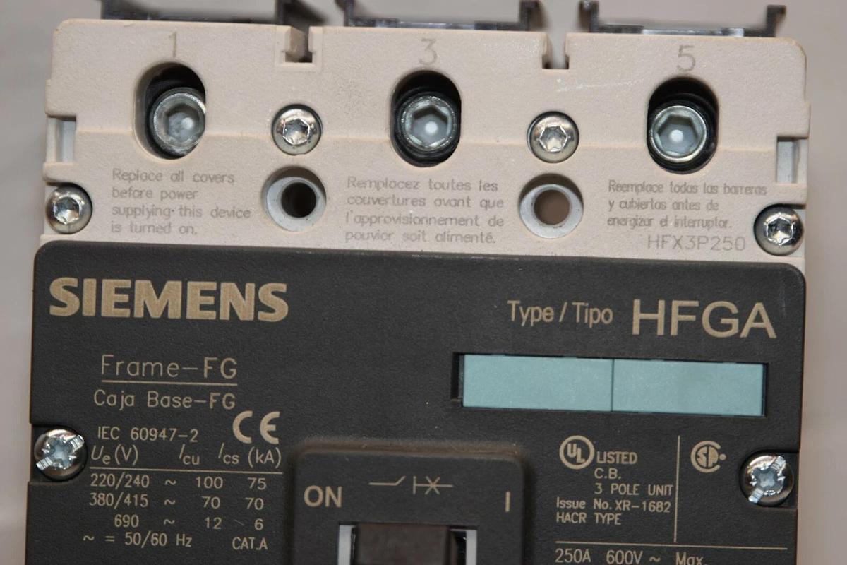 SIEMENS 3VL3125-2GE33-0AA0 CIRCUIT BREAKER 600V 250 Amp 3P HFX3P250 HFGA NEW