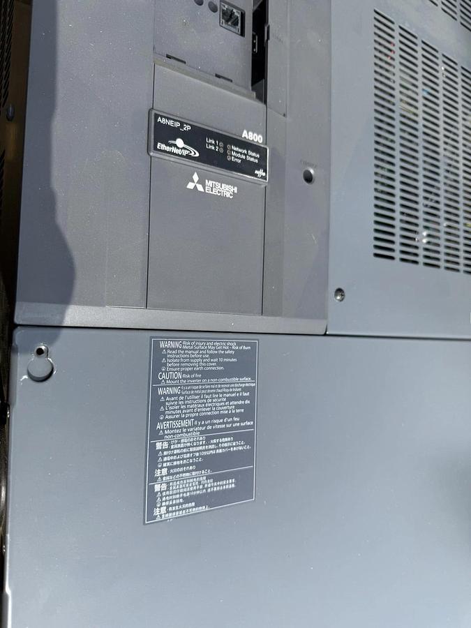 Mitsubishi VSD VFD Drive FR-A840-04810-1-U6 FRA840048101U6 3ph AC380-500v *READ*