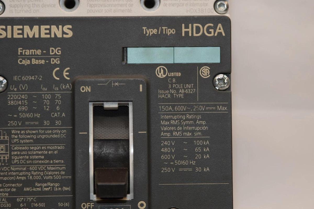 SIEMENS HDX3B100 CIRCUIT BREAKER 600V 100 Amp 3P 100A 100A HDGA (NEW)