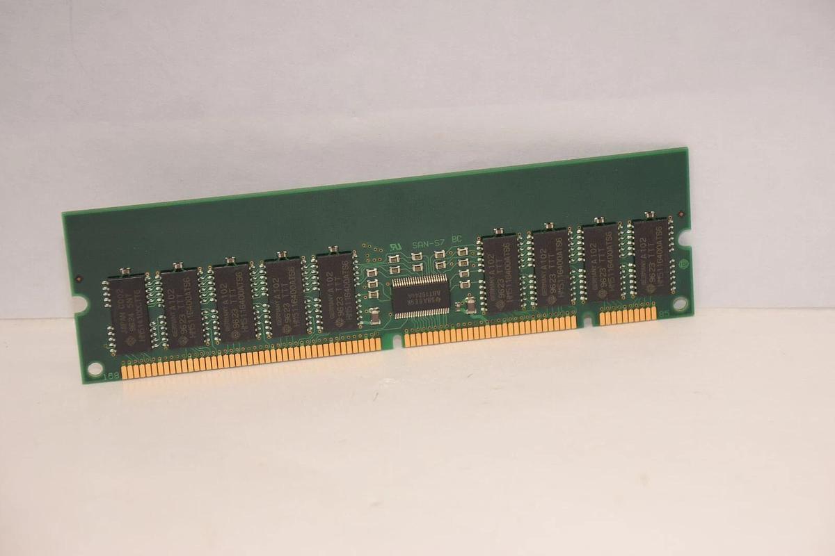 Used SUN MICROSYSTEMS HB56D466SU-6AC , HB56D466SU6AC Memory RAM Card