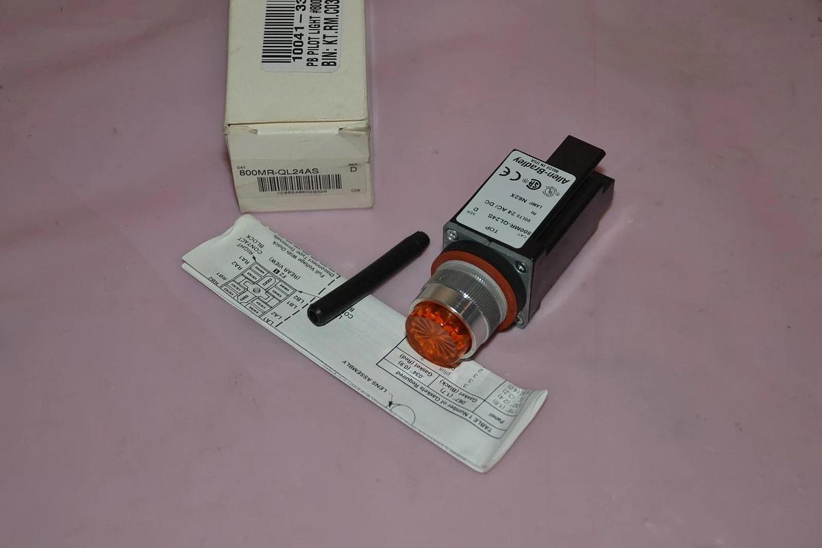 ALLEN BRADLEY 800MR-QL24AS 24V SER D SMALL ROUND AMBER PILOT LIGHT NEW