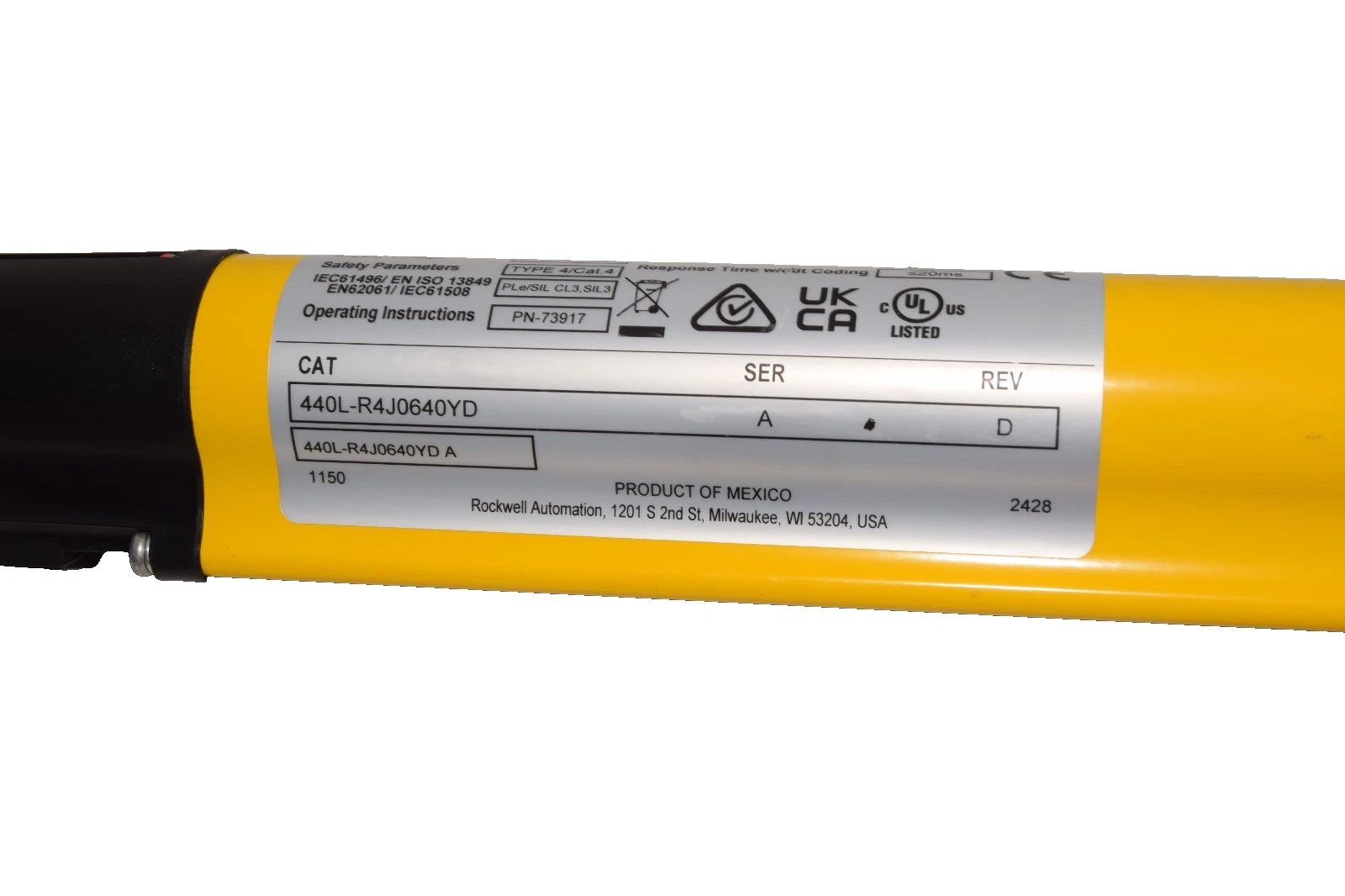 Used Allen Bradley Guardmaster AB Safety light curtain 440L-R4J0640YD Reciever