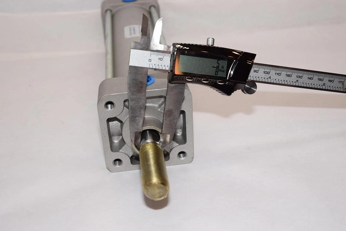 (NEW) SMC NCDA1C250-0700-X2US-9268CDN 250psi Pneumatic Air Cylinder