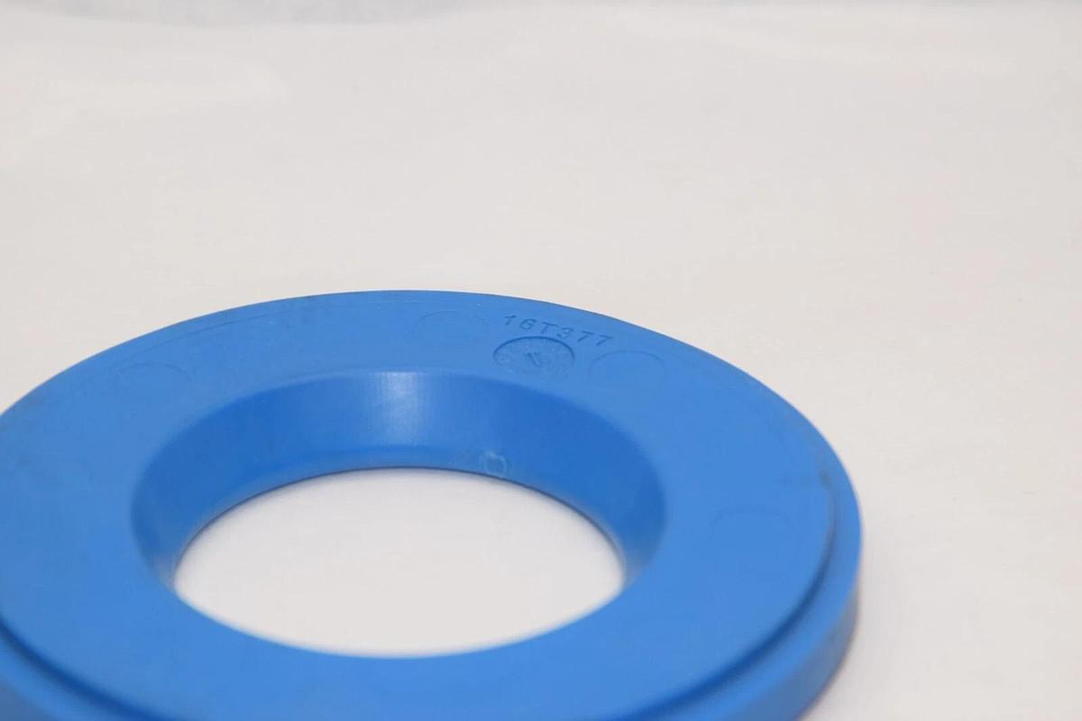 16T377 2" SANTOPRENE Seat for Diaphragm Pump for Graco? (NEW)