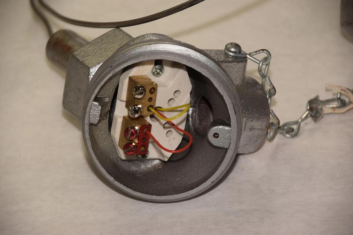 (New) No Name Thermocouple Temperature Sensor 0031