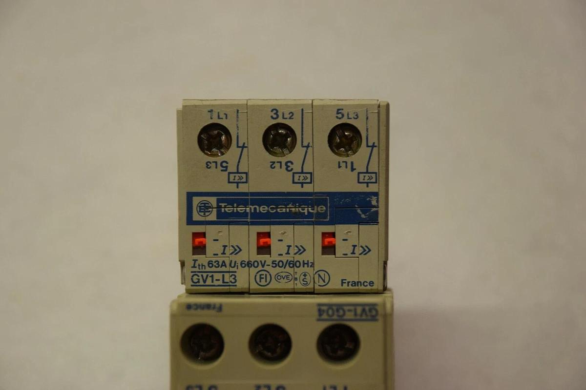 Used TELEMECANIQUE GV1-G04 GV1-G04-L3 MOTOR PROTECTOR CONTACT BLOCK ASSEMBLY