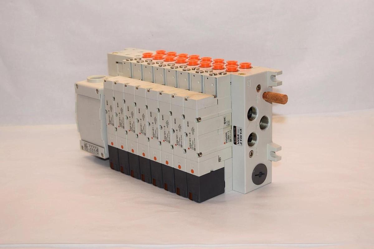 (NEW) SMC VQ4-J1G13 VQ4J1G13 4/5 Port Solenoid Valve