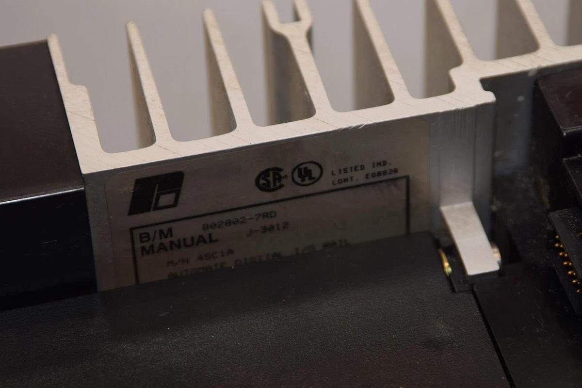 Used RELIANCE ELECTRIC 45C1A , 802802-7RD AutoMate Programmable Controller W/45C40