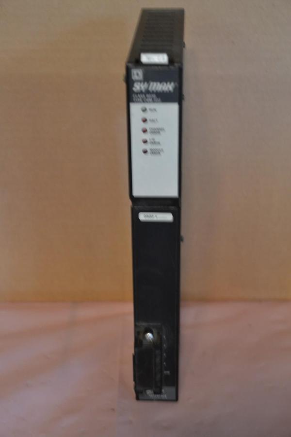 Used SQUARE D SY/MAX 8030 CRM-222R SERIES C/G 30608-550 5VDC REMOTE INTERFACE MODULE