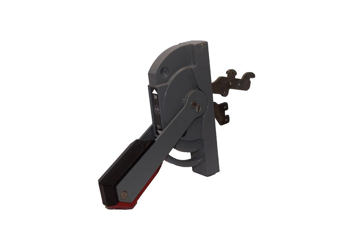 Used Allen Bradley 1494V Disconnect Handle *Chipped*