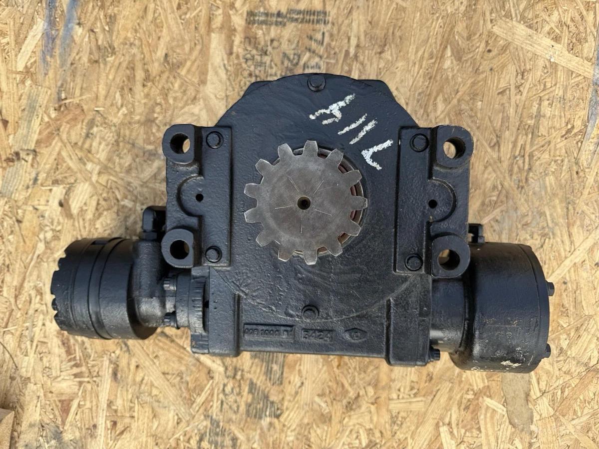 Used Altec Gear Products Worm Gear Box Gearbox 008-000125-1  008-50077 RE1208020F