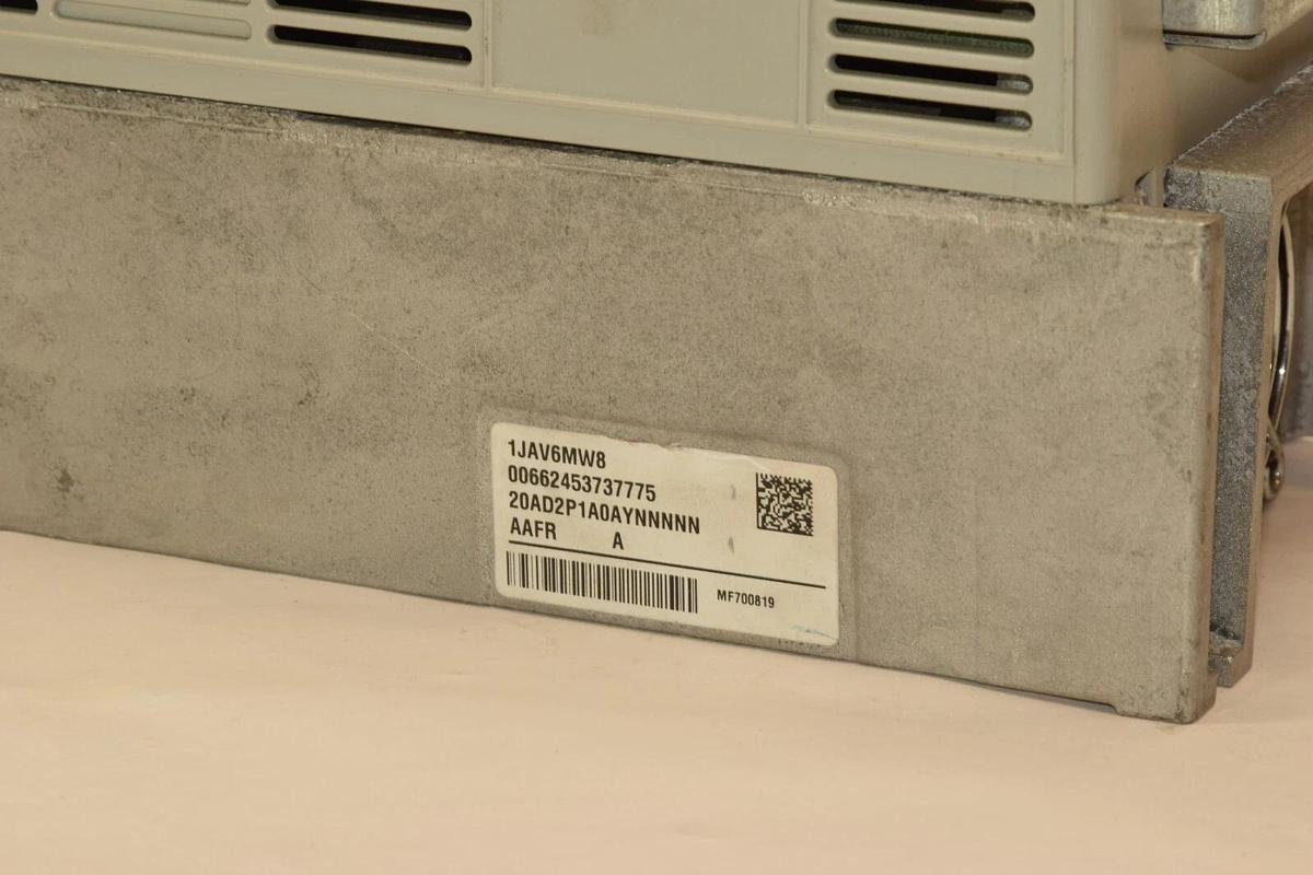 Used ALLEN BRADLEY 20AD2P1A0AYNNNNN Series A 0.75kW 1Hp PowerFlex 70 AC Drive