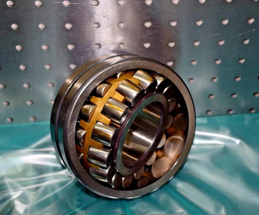 FAG USA 22313 EASMC3 22313 EAS.M.C3 SPHERICAL ROLLER BEARING NEW